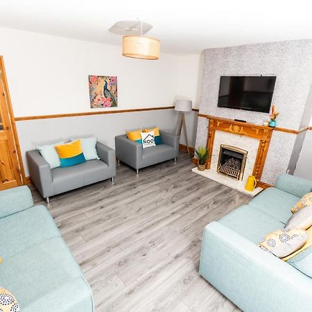 Greenbourne - 4 Bedrooms Sleeps 8 Free Parking Gateshead Extérieur photo