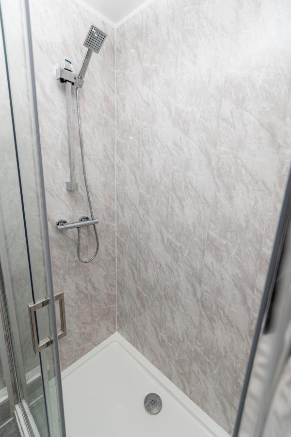 Greenbourne - 4 Bedrooms Sleeps 8 Free Parking Gateshead Extérieur photo